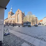 Luxury - Free Private Parking Апартаменты