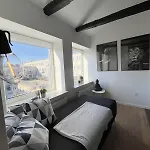 Luxury - Free Private Parking Апартаменты *