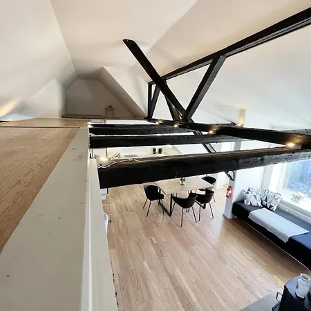 Luxury - Free Private Parking Appartement