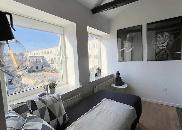 Luxury - Free Private Parking Appartement *
